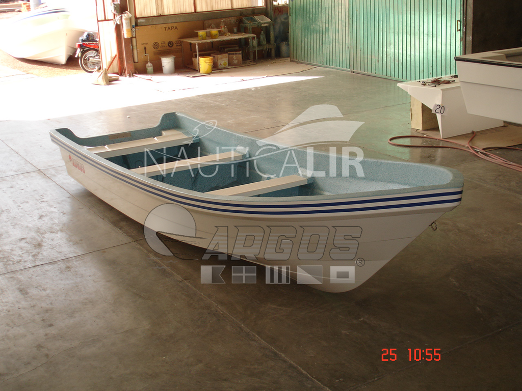 Embarcación / Lancha para Pesca Argos 20 Pies de Proa Alta.