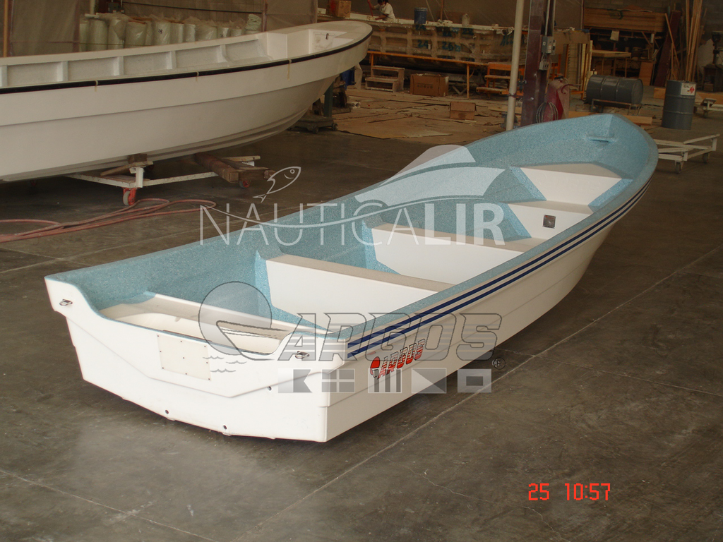 Embarcación / Lancha para Pesca Argos 20 Pies de Proa Alta.