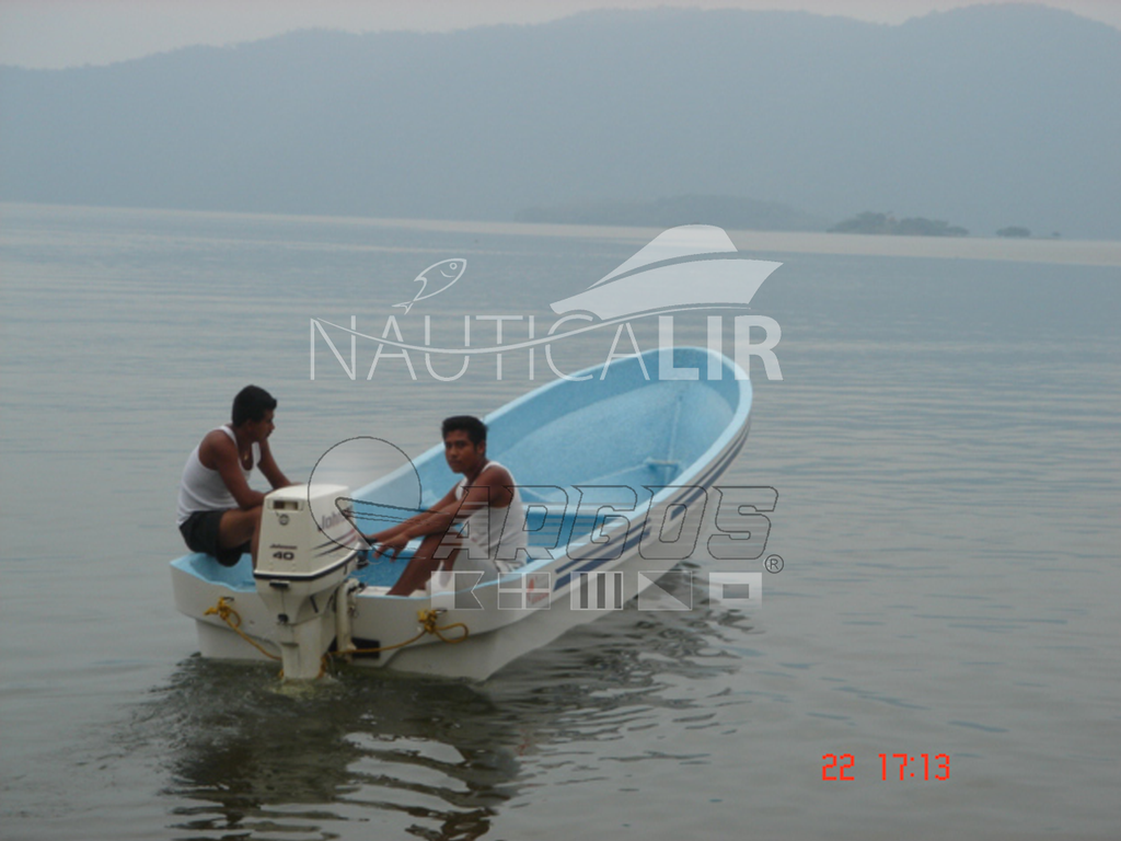 Embarcación / Lancha para Pesca Argos 23 Pies de Proa Alta.